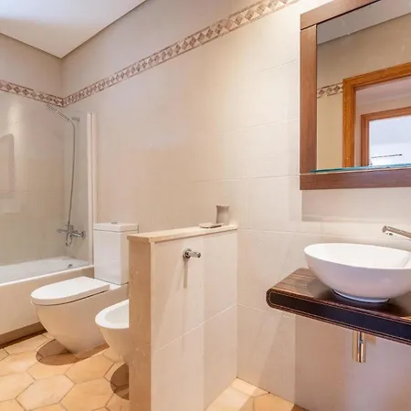 Mit Privatpool Fuer 8 Personen Ca 460 Qm In Es Llombards, Mallorca Suedostkueste Von Mallorca Holiday home