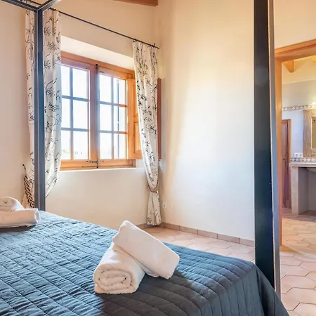Holiday home Mit Privatpool Fuer 8 Personen Ca 460 Qm In Es Llombards, Mallorca Suedostkueste Von Mallorca Llombarts